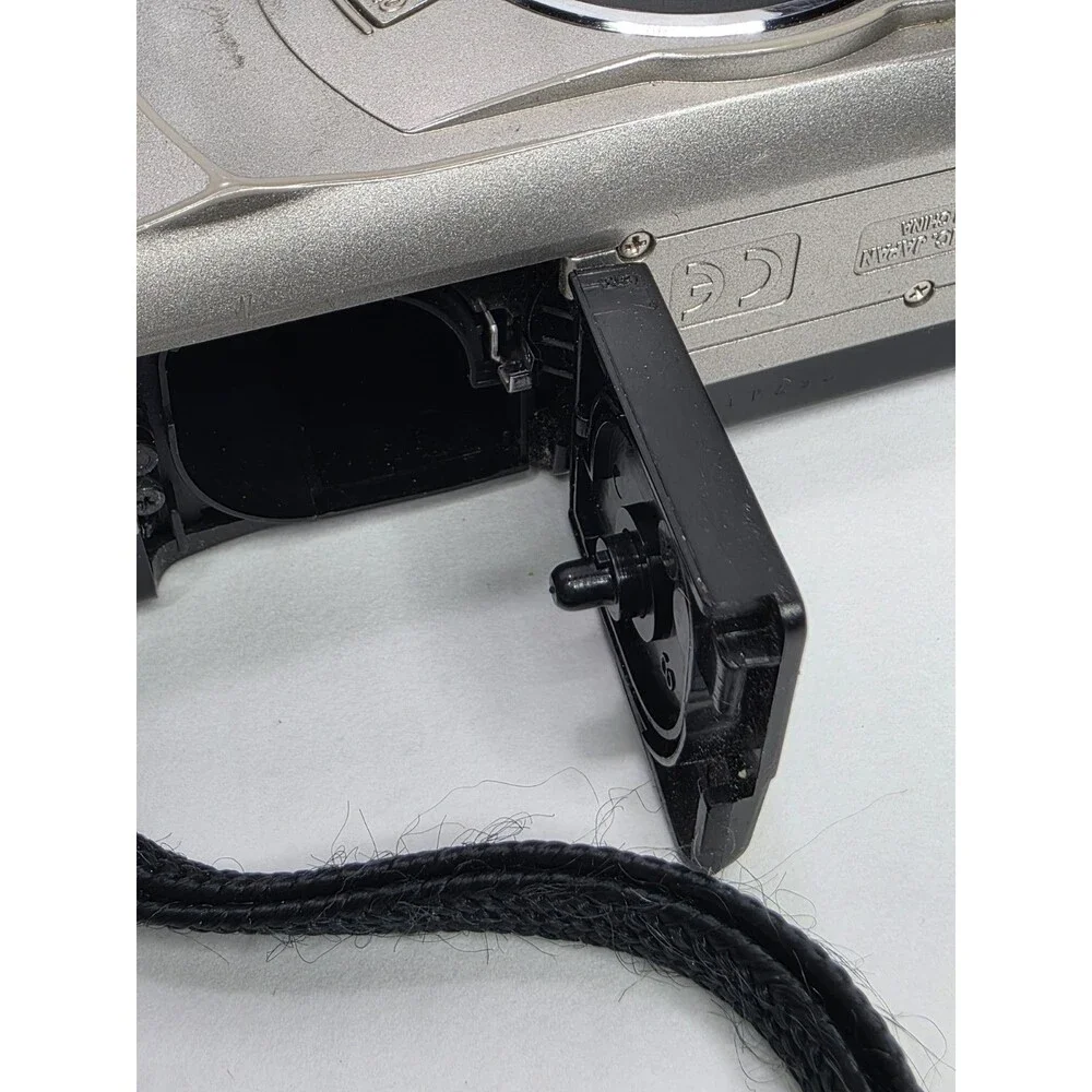 Canon ELPH 260Z Point & Shoot Film Camera 30-60mm APS Works